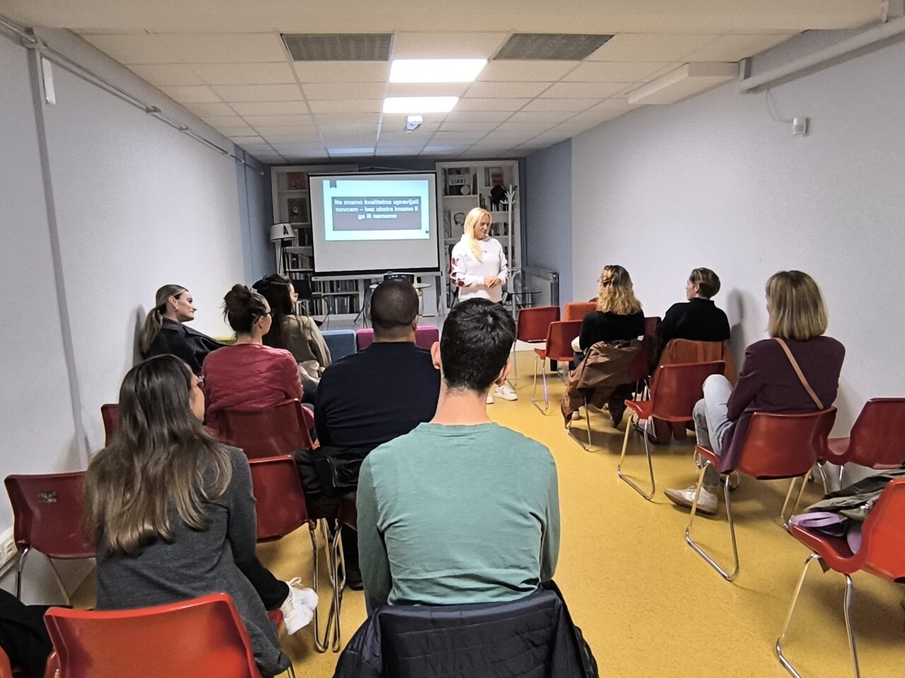 Financijska edukacija inicijative Mladi i poduzetni